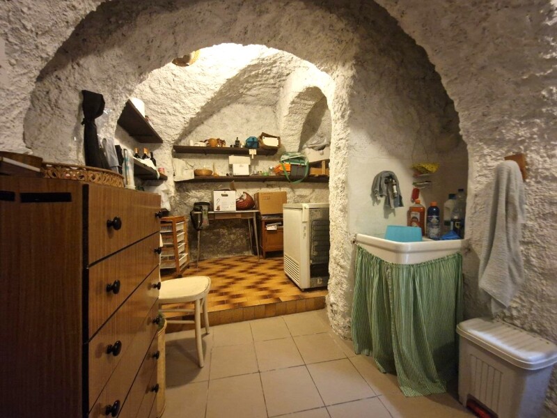 Unifamiliare Casa singola a Vallebona 22