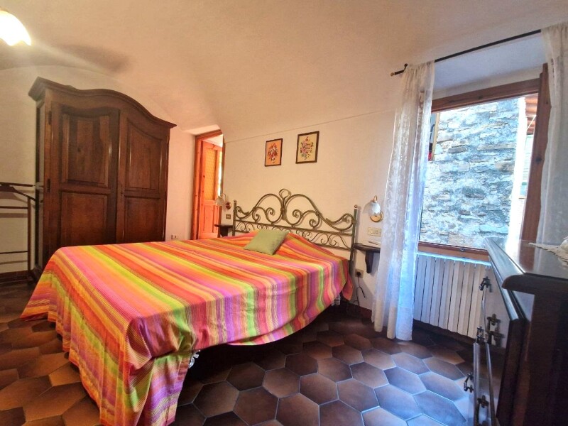 Unifamiliare Casa singola a Vallebona 13