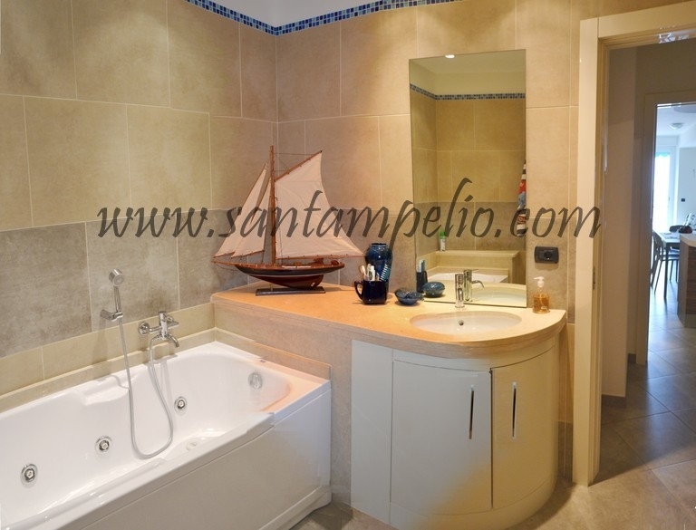 Attico mansarda a Ospedaletti 9