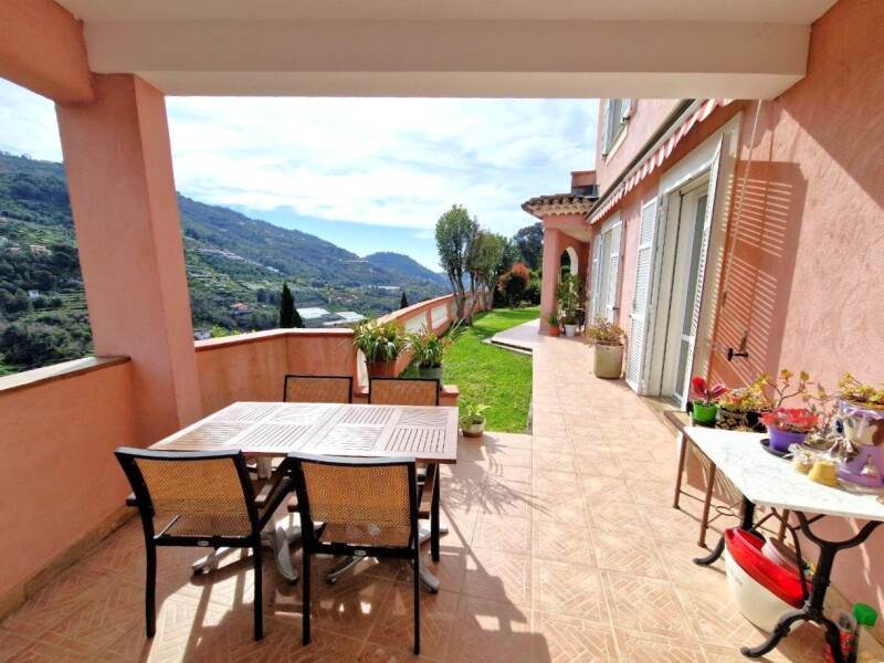 Unifamiliare Villa a Soldano 6