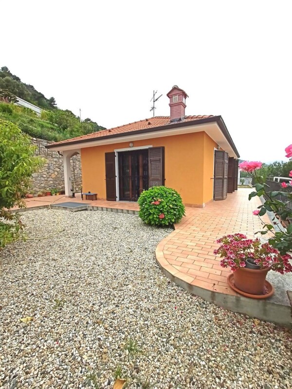 Unifamiliare Casa singola a Camporosso 2