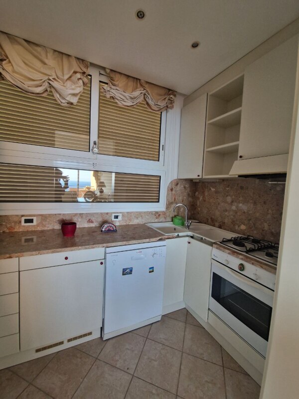 Appartamento a Vallecrosia 30