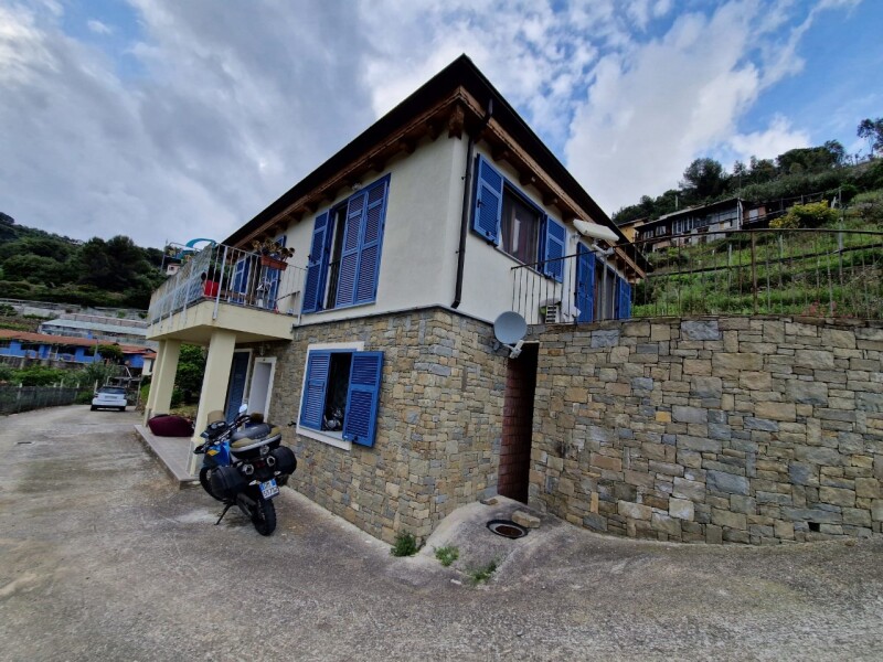 Unifamiliare Villa a Soldano 25
