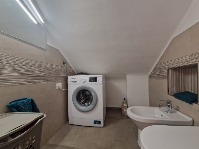 Attico mansarda a Bordighera 13