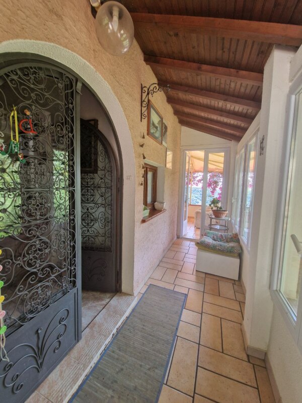 Unifamiliare Casa singola a Camporosso 11