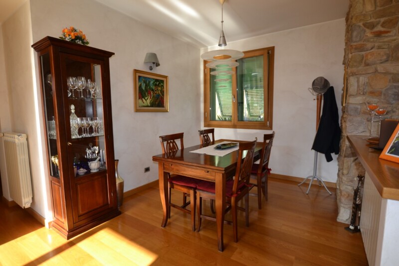 VILLA  a 10 minuti dal mare e da Bordighera 21