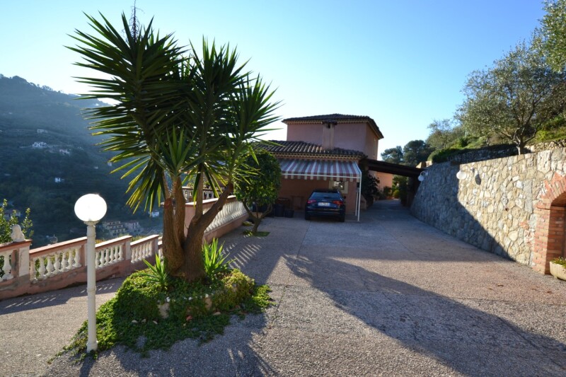 Unifamiliare Villa a Soldano 16