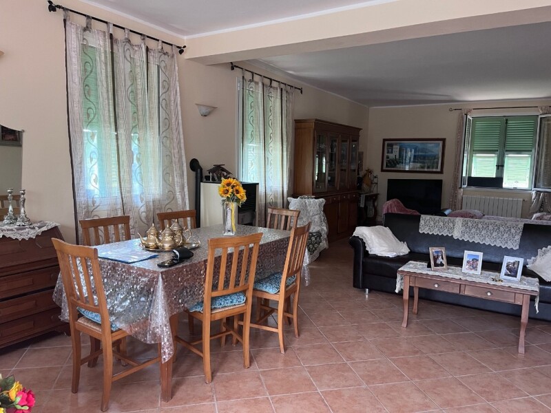 Unifamiliare Casa singola a Vallebona 5