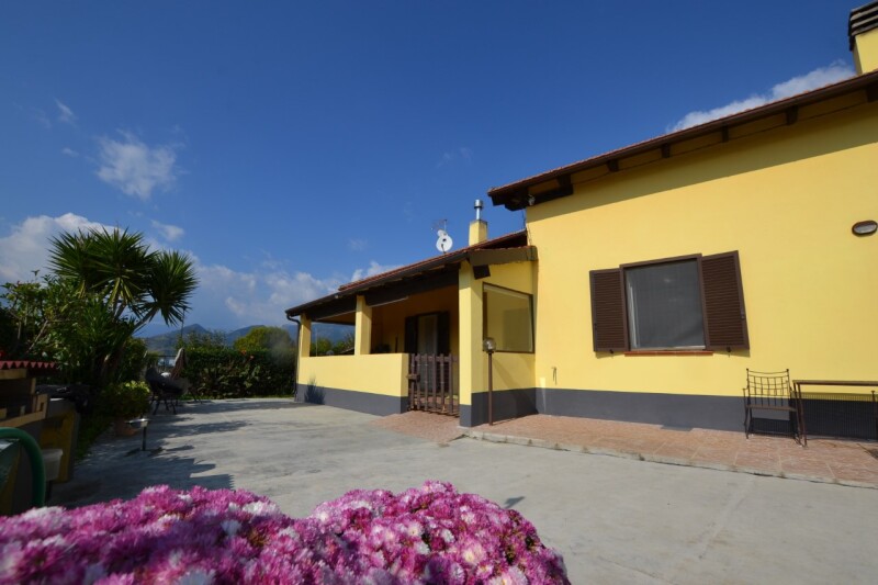 Unifamiliare Casa singola a San Biagio della Cima 2