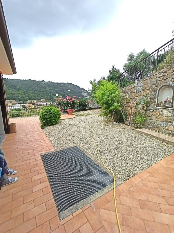 Unifamiliare Casa singola a Camporosso 4