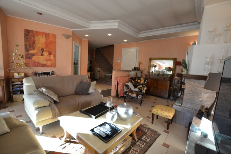 Unifamiliare Villa a Soldano 23