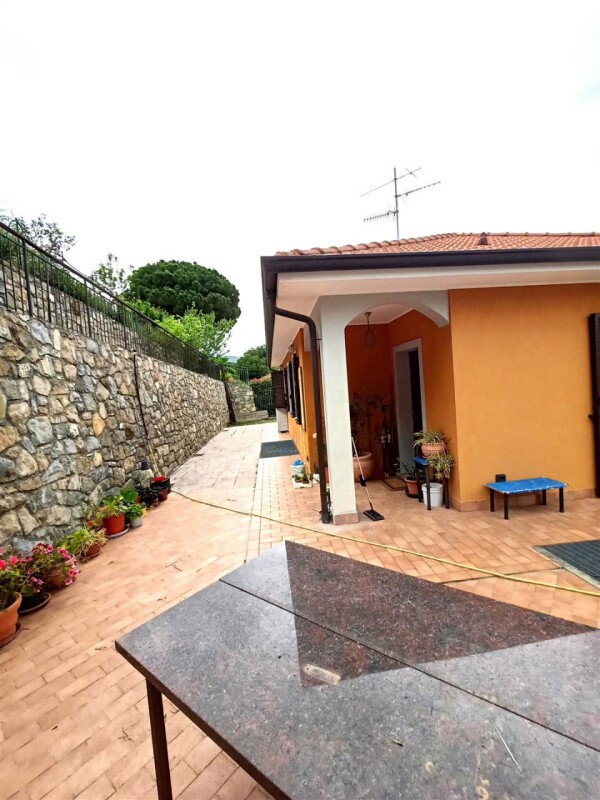 Unifamiliare Casa singola a Camporosso 3