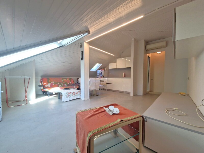 Attico mansarda a Bordighera 5