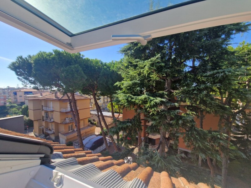 Attico mansarda a Bordighera 15