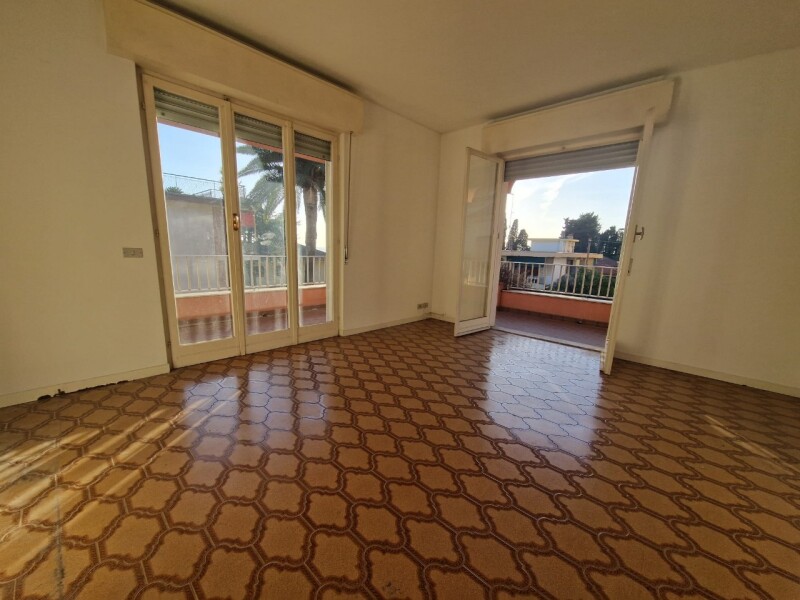 Appartamento a Vallecrosia 8