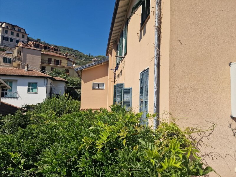 Appartamento a San Biagio della Cima 18