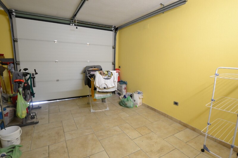 VILLA  a 10 minuti dal mare e da Bordighera 36