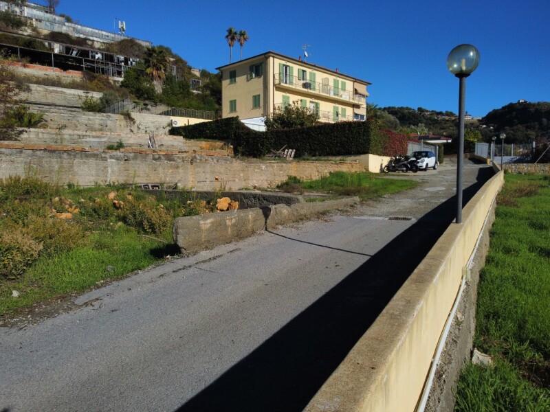 Terreno a Vallecrosia 18