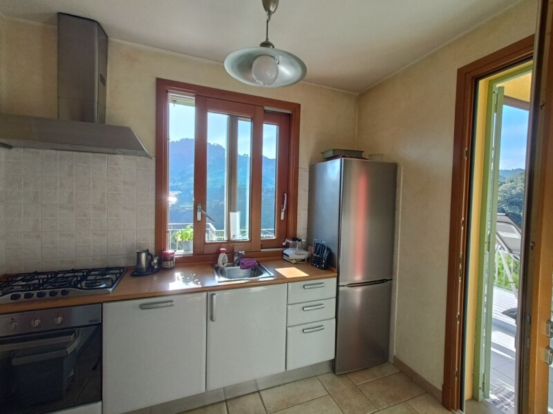 VILLA  a 10 minuti dal mare e da Bordighera 16