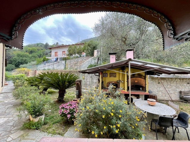 Unifamiliare Villa a Ventimiglia 18