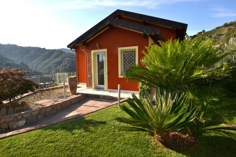 VILLA  a 10 minuti dal mare e da Bordighera 4