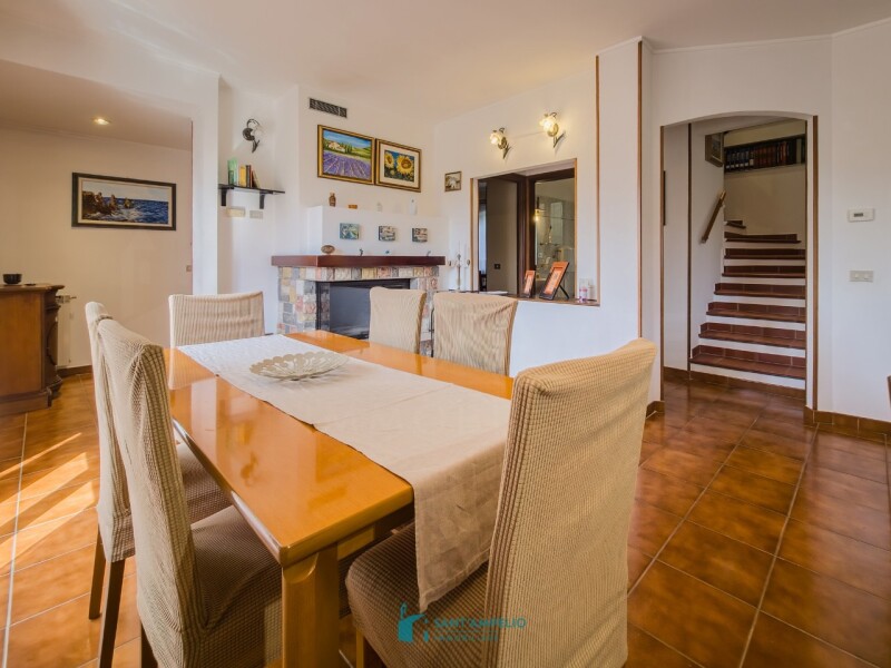 Unifamiliare Casa singola a San Biagio della Cima 9