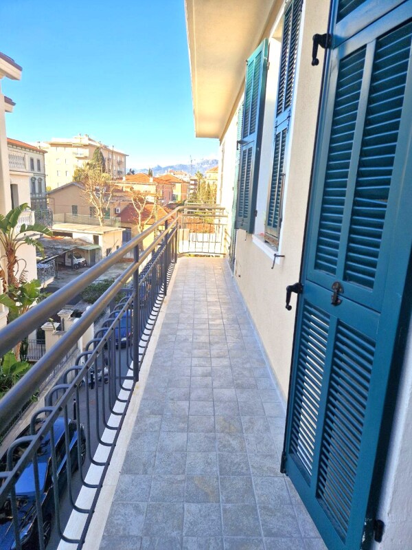 Appartamento a Bordighera 11